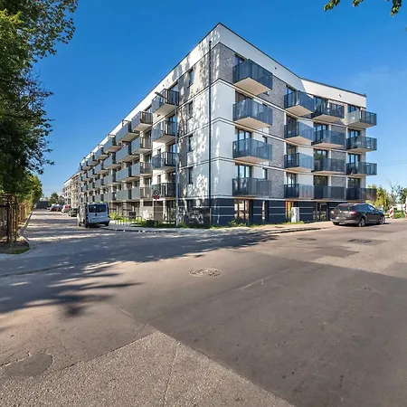 Comfortable For 2 People In By Renters Апартаменты