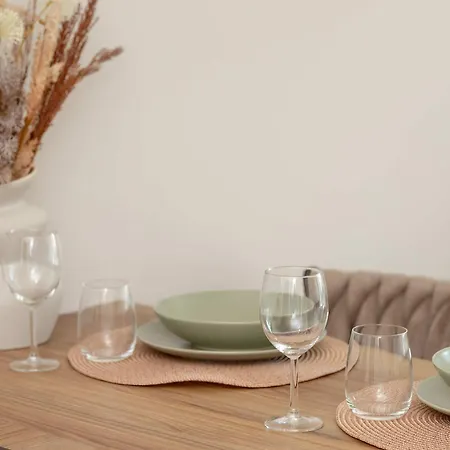 Comfortable For 2 People In By Renters * גדנסק